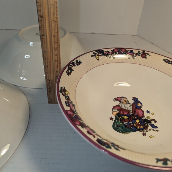 Vintage GEI Design Christmas Serving Bowls Set of 3 9 inch Retro Santa Gifts - Picture 4 of 16
